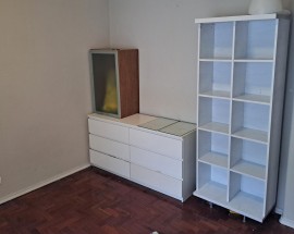 Arrendo quarto Lisboa av Roma