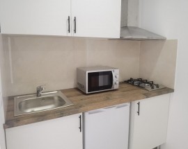Arrendo Estudio Coimbra avenida Dias da Silva
