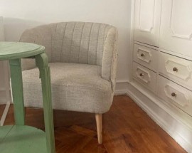Quarto amplo arejado para estudantes zona central Lisboa