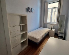 Quarto mobilado perto do ISEG