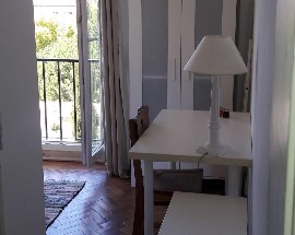 Quarto em Alapraia wc privado zona calma e agradavel
