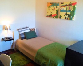 Excelente quarto em Porto centro