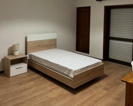 Alugo quartos a meninas estudantes Aveiro Bairro do Liceu