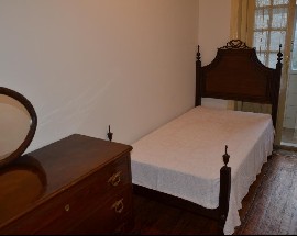 Quartos no centro do Porto na Rua Miguel Bombarda
