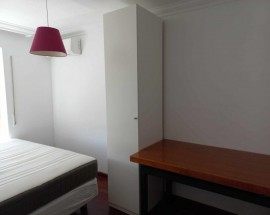 Quarto para arrendar em Lisboa