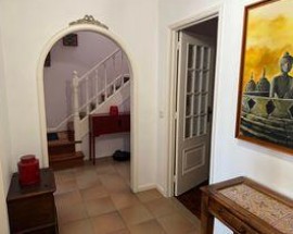 Quarto individual a 300m do metro de Santo Ovideo