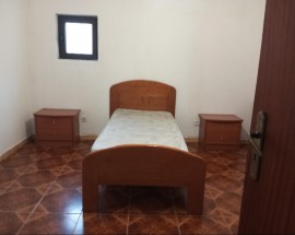 Alugo quartos perto do IPB