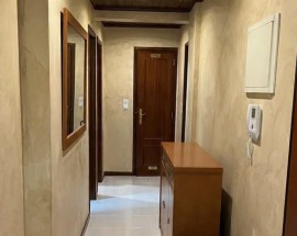 Arrendo quarto feminino na Amadora