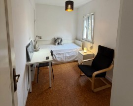 Quartos individuais 5 min a pe do metro Olivais Lisboa