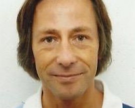 Procuro alugar quarto Porto