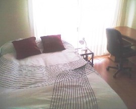 Quarto amplo ao pe do Polo Universitario e Hospital Sao Joao