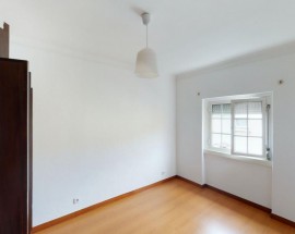 Alugo quarto em Lisboa Campolide a estudantes