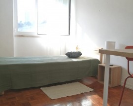 Quarto para menina estudante Odivelas rua Joao Villaret