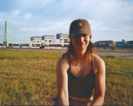 Procuro T1 com contrato para arrendar em Oeiras