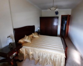 Quarto em Vila Franca de Xira junto a estacao da CP