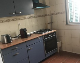 Alugo quarto para rapaz no Bairro das Lameirinhas