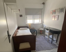 Alugo um quarto em Lisboa Benfica