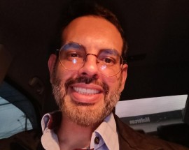 Procuro quarto privativo para professor doutorando UPorto