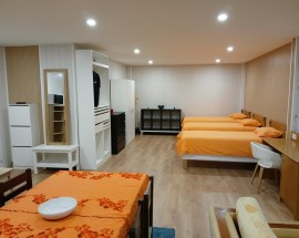 Estudio na cave de vivenda em Tadim Braga