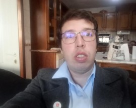 Procuro quarto disponivel a partir de setembro