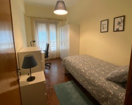 Quartos Ajuda Lisboa genero feminino