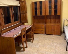 Arrendo quartos numa moradia em Mem Martins