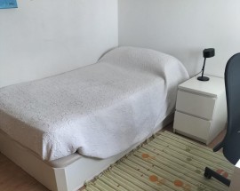 Quarto de solteira na Quinta do Conde