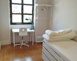 Apartamento com jardim Porto Campo Lindo