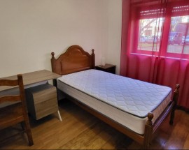 Alugo quarto para estudante rapaz no Bairro do Liceu Aveiro