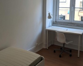 Quartos mobilados em Campolide perto da Universidade Nova