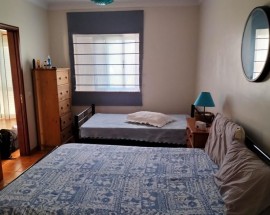 Quarto Suite para Professora ou estudante em Porches Lagoa