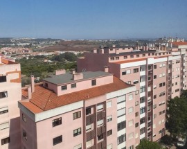 Quarto em Sao Marcos perto do Taguspark