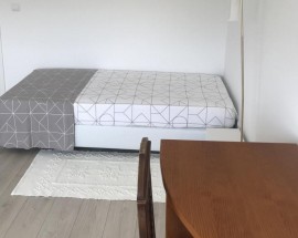 Quarto individual alugo em Santarem