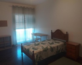 Quarto para estudante apartamento partilhado em Faro