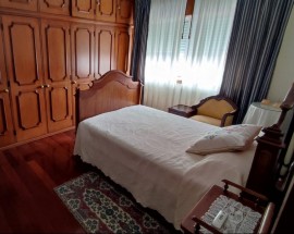 Quarto luminoso e espacoso Matosinhos rua de Madrid