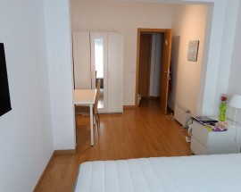 Quarto junto estacao comboios Amadora