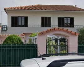 Quartos com casa de banho privativa Charneca da Caparica