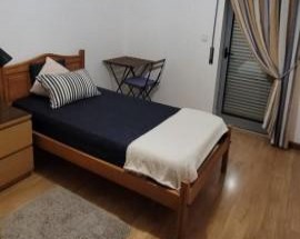 Arrendo quarto em Almada Feijo