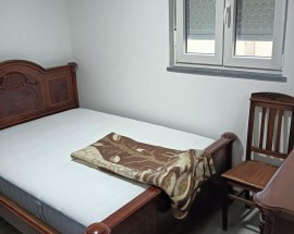 Quarto em lugar tranquilo em Manique