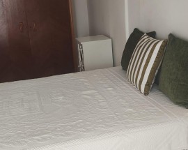 Arrendo quarto estacao CP Santa Cruz de Benfica Damaia