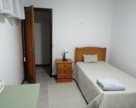 Arrendo quarto Aveiro Glicinas