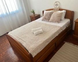 Alugo para estudantes quarto grande em Loures
