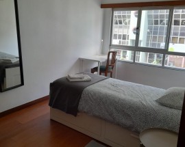 Arrendo quartos ou apartamento T5 Lisboa metro Olaias