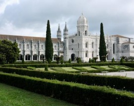 Ofereco quarto arrendamento Belem Centro