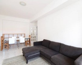 Arrendo apartamento T3 na Praca Galiza Porto