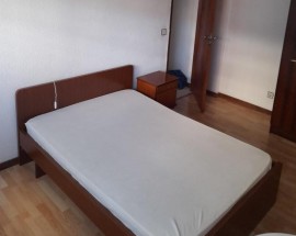 Tenho quartos para alugar perto da praca de Goa