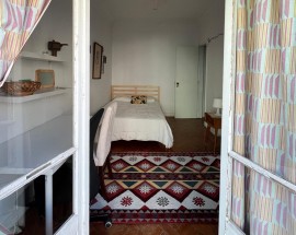 Quarto Lisboa av Roma para o Verao