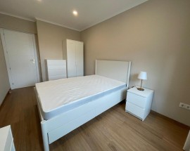 Quarto para estudante rapariga em Odivelas