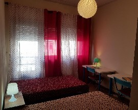 Arrendo quarto duplo ou individual perto do Marques