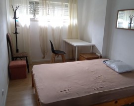 Quarto mobilado perto do metro do IST e do ISEL em Lisboa